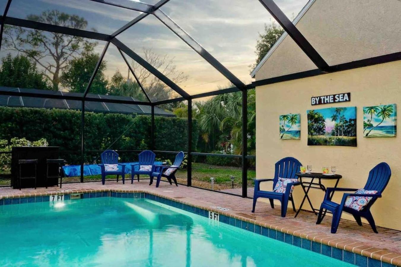 Great Shape After Milton-Pool Home Wows! Po Venice Buitenkant foto
